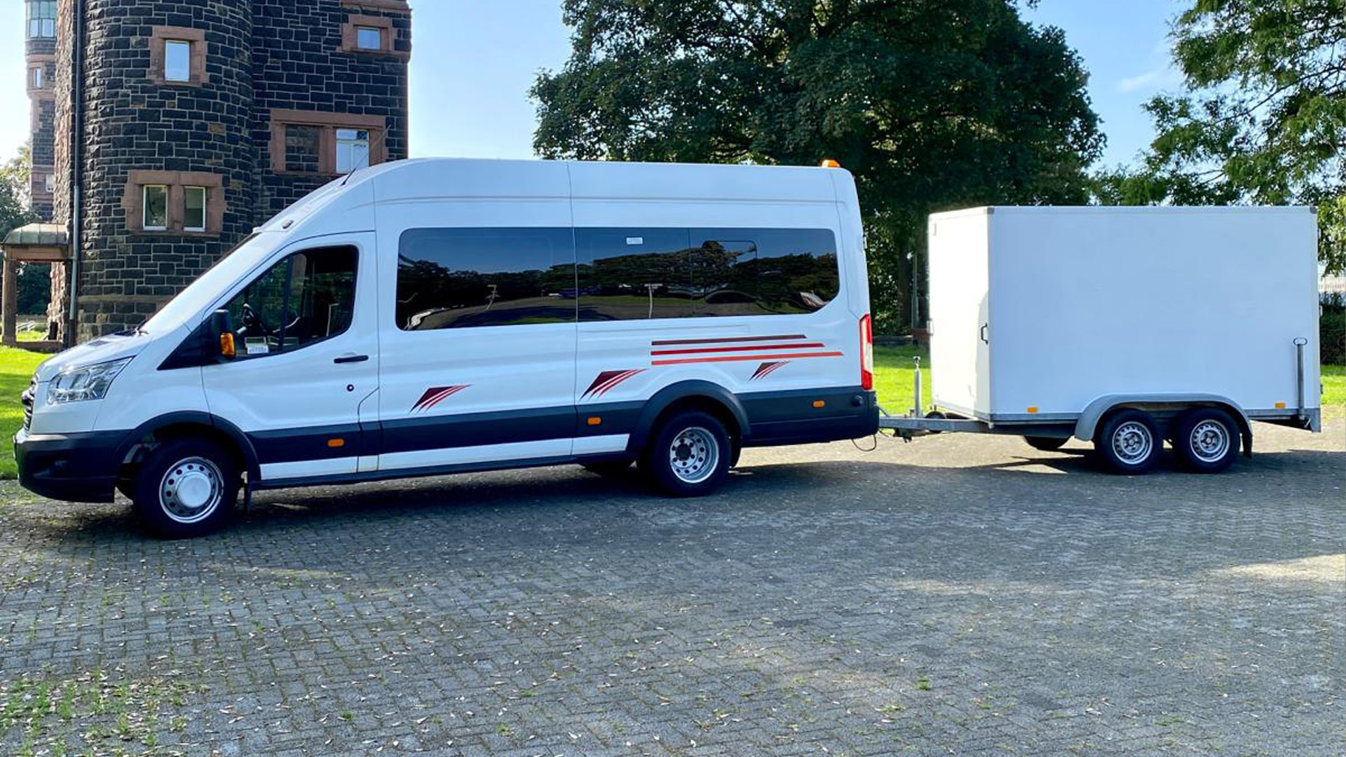 Mini-Nightliner-VAN-1
